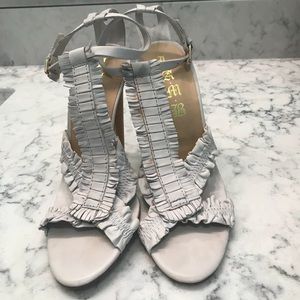 L.A.M.B. Taupe/Grey Fringe Leather Shoes  Sz 7